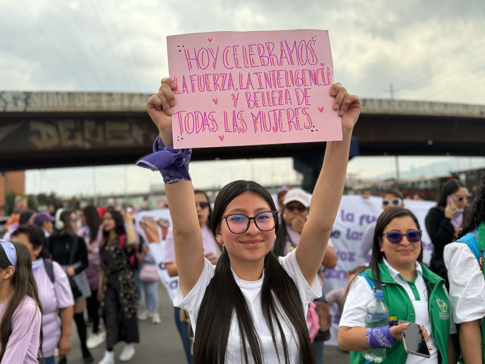 ♀️ ¡Marcha en Soacha! Organizaciones sociales y colectivos se movilizan ...